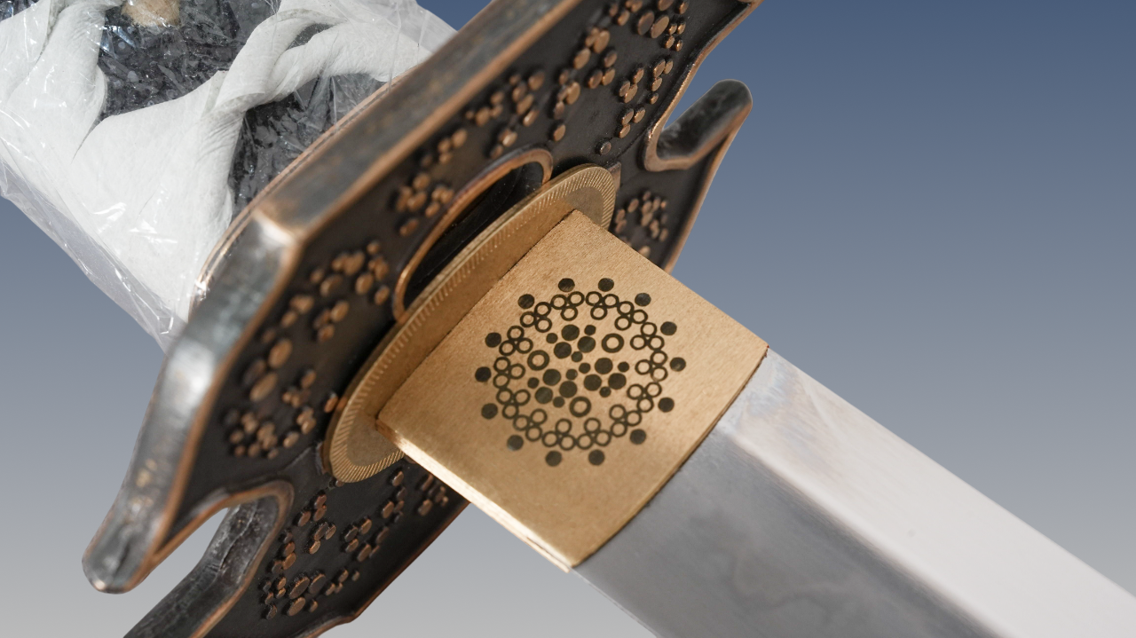 Katana Yamato Devil May Cry 5 aço 32768