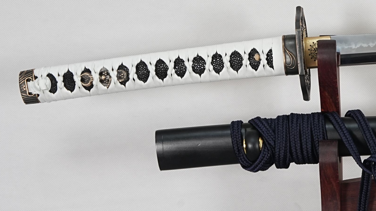 Katana Yamato Devil May Cry 5 aço 32768